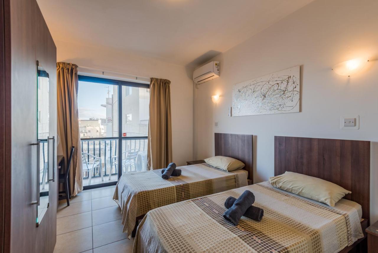 Seashells Apartments With Terrace, Just Off The Seafront In Bugibba - By Getawaysmalta San Pawl il-Baħar Eksteriør billede