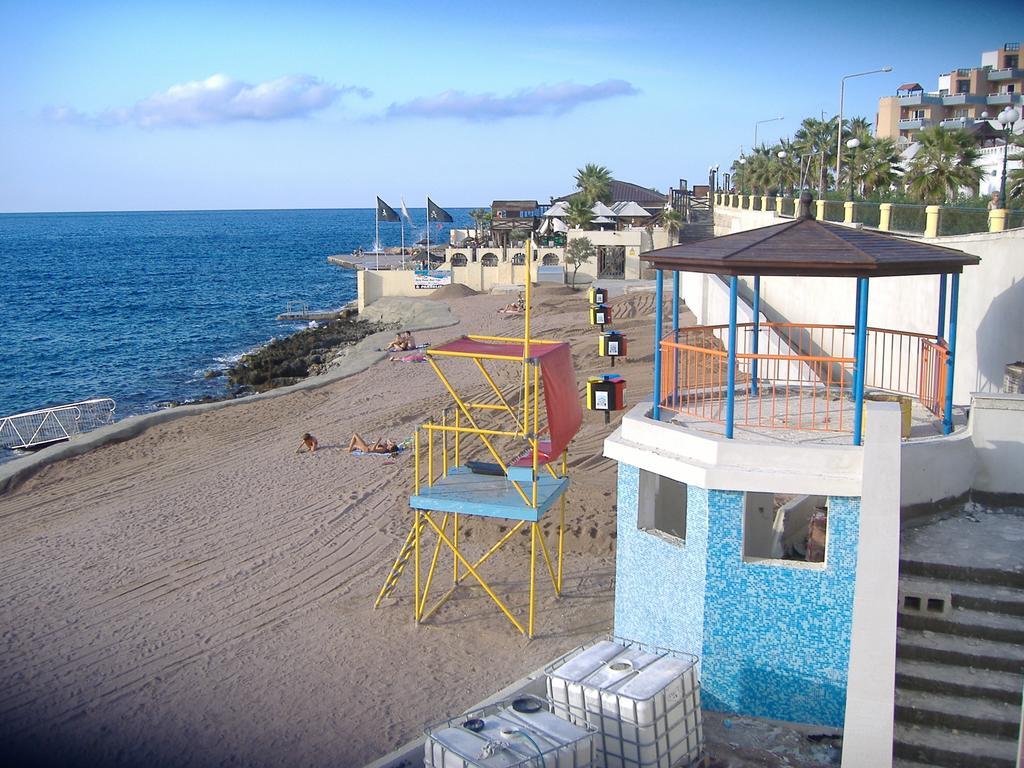 Seashells Apartments With Terrace, Just Off The Seafront In Bugibba - By Getawaysmalta San Pawl il-Baħar Værelse billede