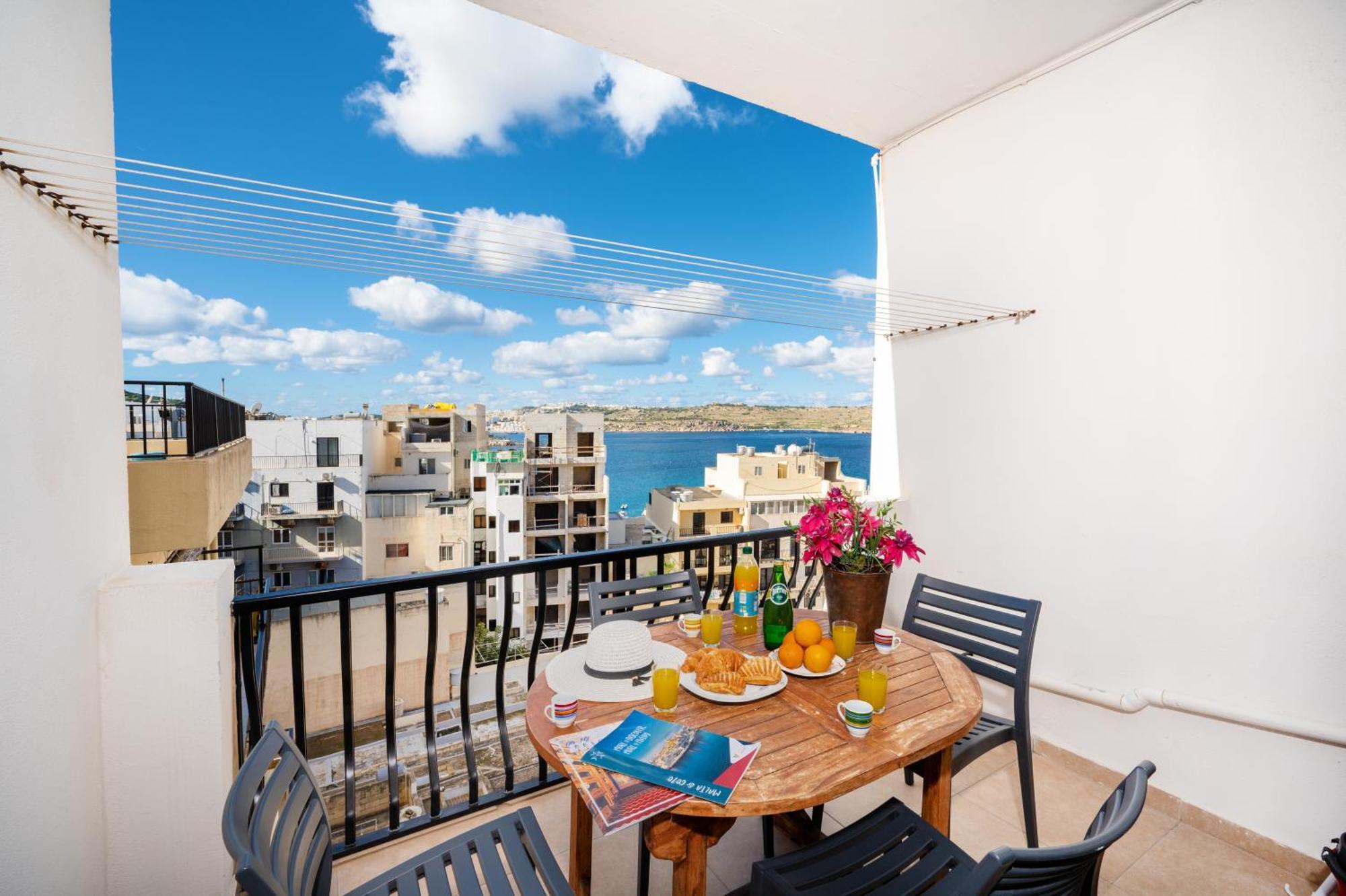 Seashells Apartments With Terrace, Just Off The Seafront In Bugibba - By Getawaysmalta San Pawl il-Baħar Eksteriør billede