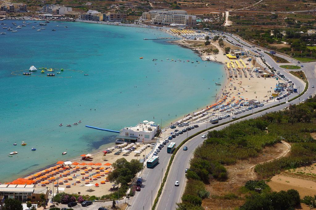 Seashells Apartments With Terrace, Just Off The Seafront In Bugibba - By Getawaysmalta San Pawl il-Baħar Værelse billede